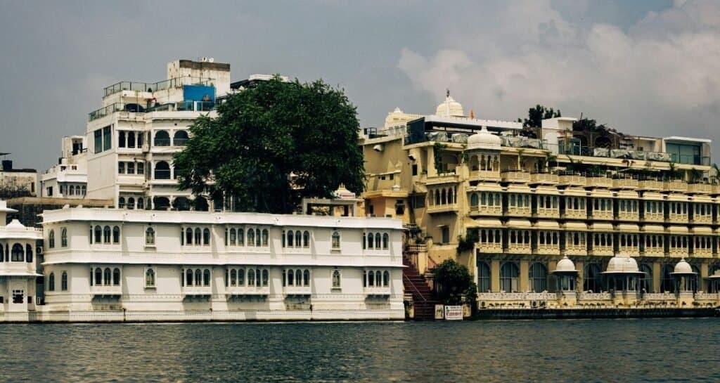 5 DAYS UDAIPUR & MOUNT ABU TOUR