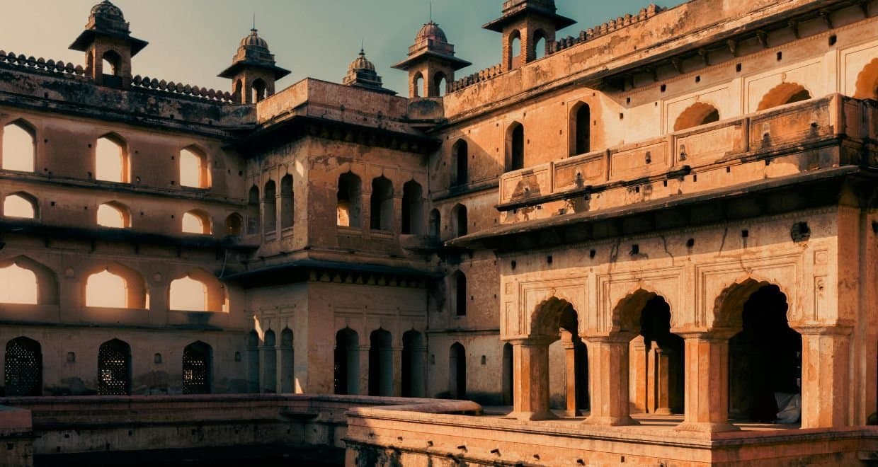 Orchha Khajuraho Tour