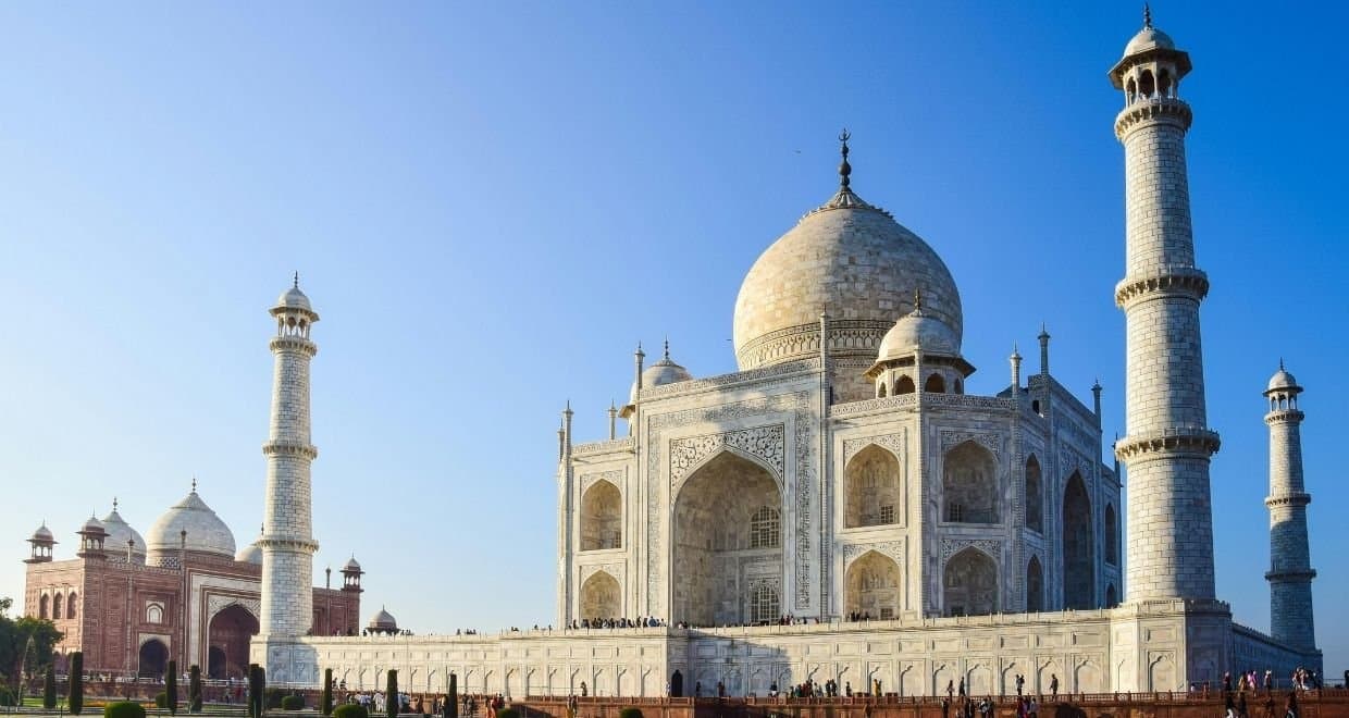 Same Day Taj Mahal & Agra Fort Tour by Express Train from Delhi