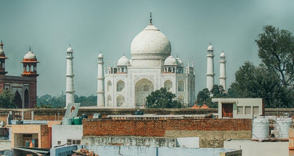 Private Same Day Delhi Transfer via Taj Mahal from Jaipur photo 2