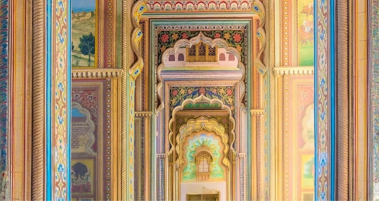 Private Same Day Jaipur Transfer via Taj Mahal from Delhi
