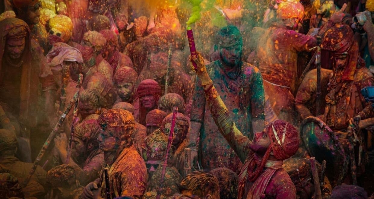 Same Day Mathura & Vrindavan with Taj Tour from Delhi