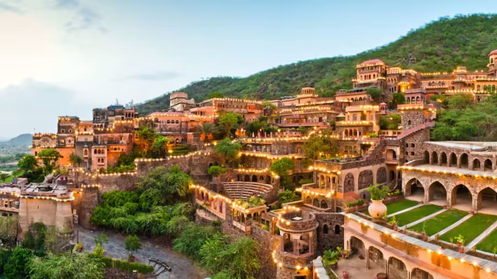 7 Days Golden Triangle Tour With Neemrana