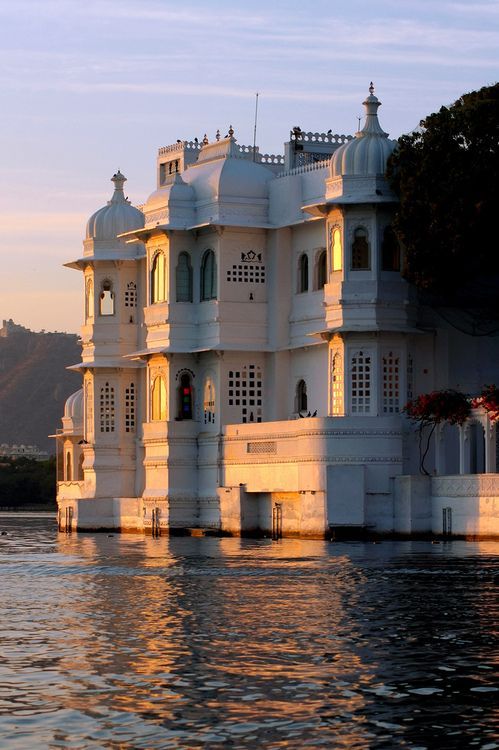 Udaipur Holiday tour